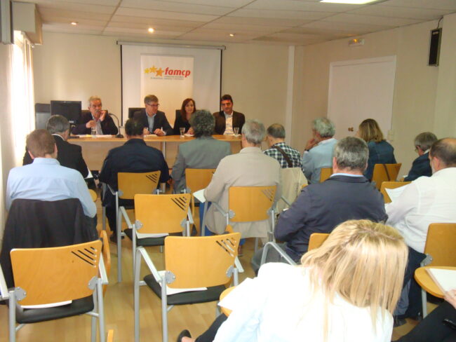 Guillén en la Comisión de Comarcas de la FAMCP