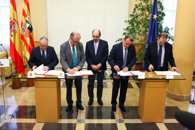 Firma DGA y diputaciones Fondos Europeos