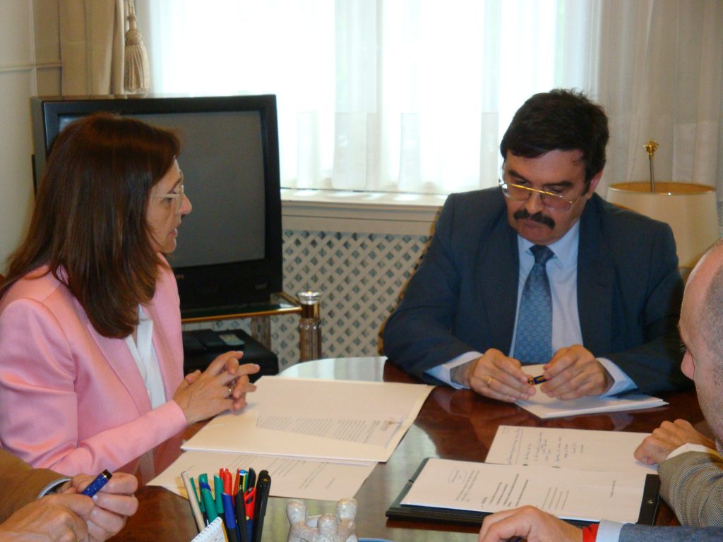 Reunión de la FAMCP con el presidente de la CHE