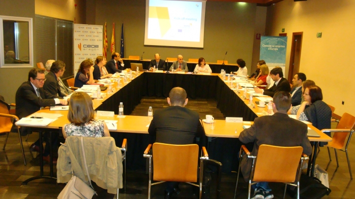 La primera sesión de trabajo se ha celebrado en la sede de la CEOE Aragón.