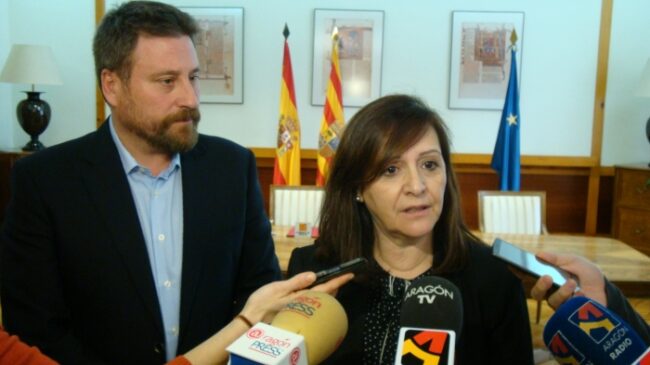 El consejero José Luis Soro y la presidenta de la FAMCP, Carmen Sánchez, firmaron un convenio de colaboración el pasado 4 de marzo. El consejero José Luis Soro y la presidenta de la FAMCP, Carmen Sánchez, firmaron un convenio de colaboración el pasado 4 de marzo.