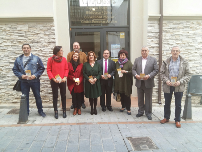 en-esta-edicion-la-jornada-se-ha-desarrollado-en-la-casa-de-cultura-de-andorra El consejero José Luis Soro y la presidenta de la FAMCP, Carmen Sanchez, firmaron un convenio de colaboracion el pasado 4 de marzo