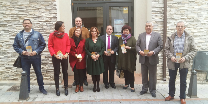 en-esta-edicion-la-jornada-se-ha-desarrollado-en-la-casa-de-cultura-de-andorra El consejero José Luis Soro y la presidenta de la FAMCP, Carmen Sanchez, firmaron un convenio de colaboracion el pasado 4 de marzo