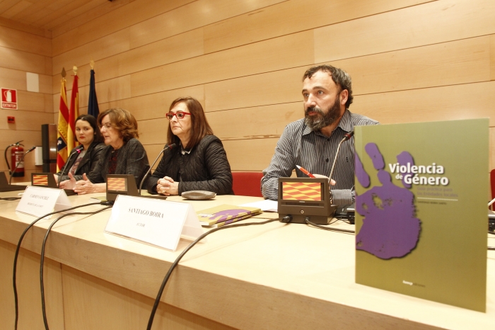 la-famcp-edita-violencia-de-genero-guia-practica-para-las-entidades-locales-01