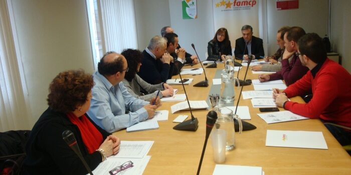 carmen-sanchez-angel-gracia Carmen Sánchez y Ángel Gracia presiden la constitución de la Comisión.